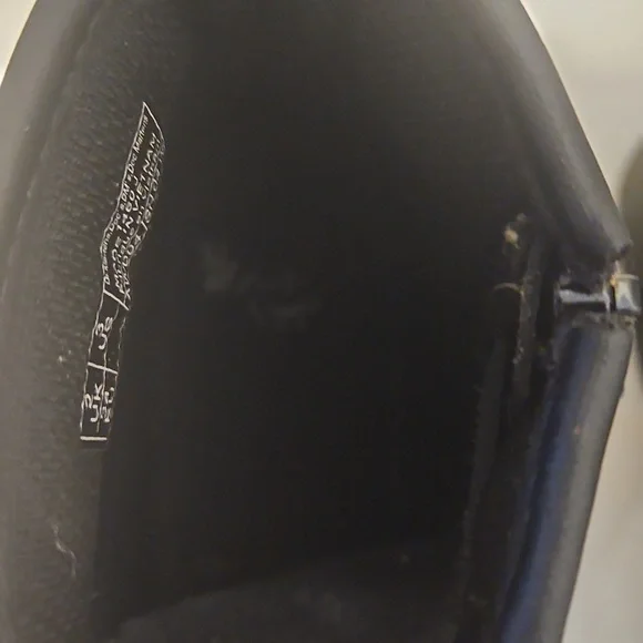 DR. Martins DOC Patent Leather Combat Glossy Black BOOTS 1460J Juniors US 3